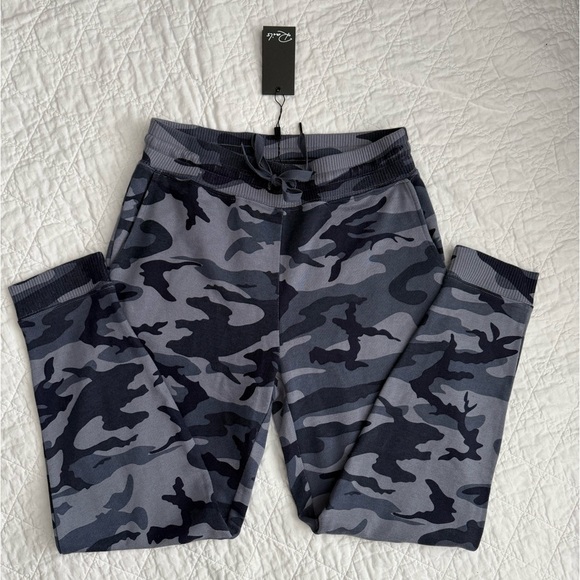 Rails Oakland Sweatpant Blue Indigo Camo - Picture 3 of 13